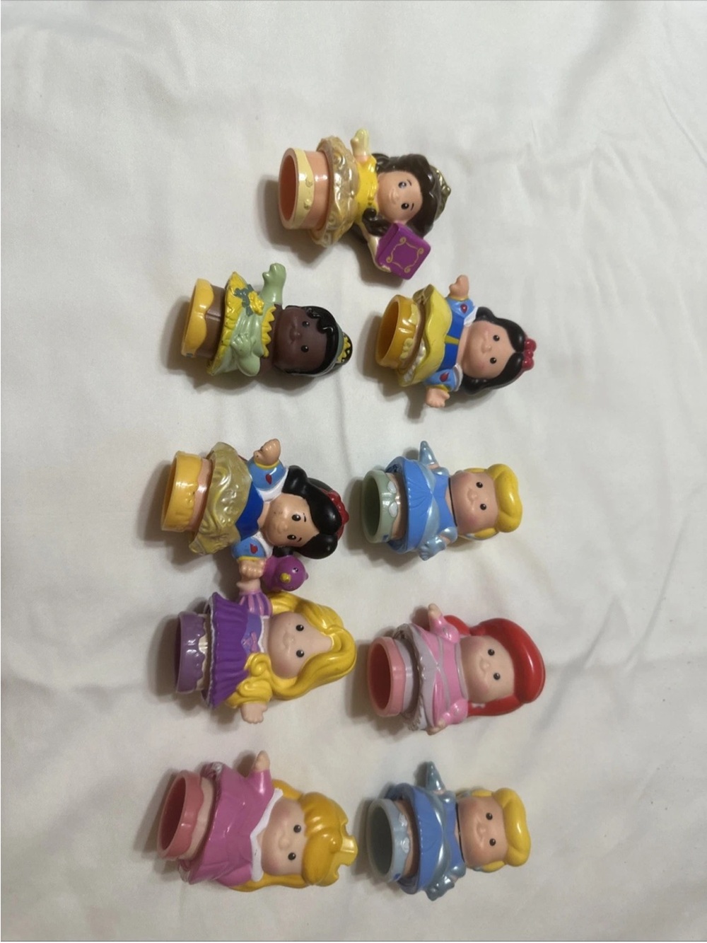 Mini Princess Figure Playset - Assorted Colors